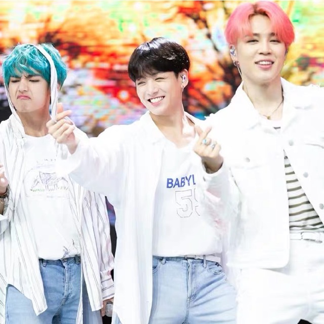 ÁO PHÔNG JUNGKOOK BTS PERSONA BABYLONE