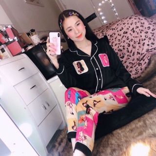 Bộ ngủ lụa
