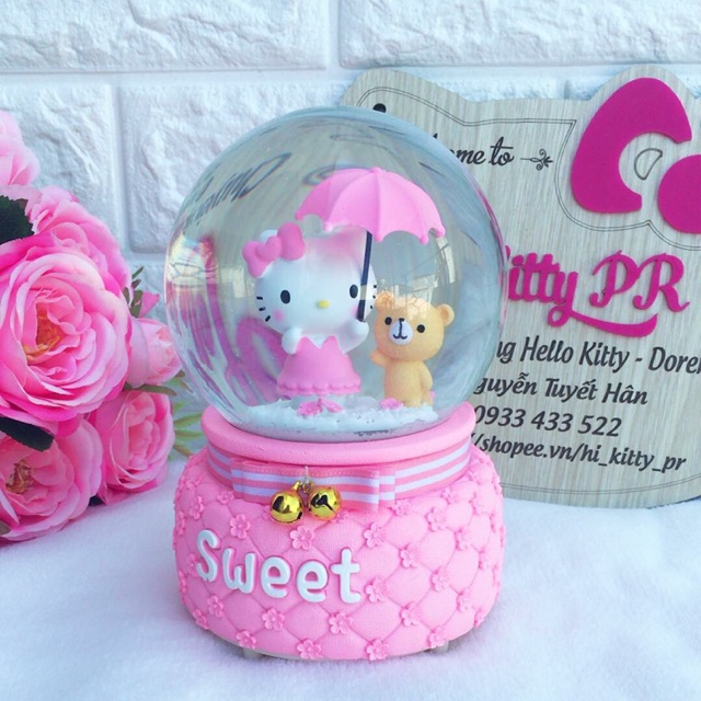 Quả cầu tuyết pha lê Hello Kitty - gấu dâu Lotso