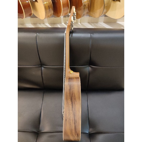 Đàn Ukulele Concert size 23inch Full Gỗ / Hàng Chất Lượng Chính Hãng