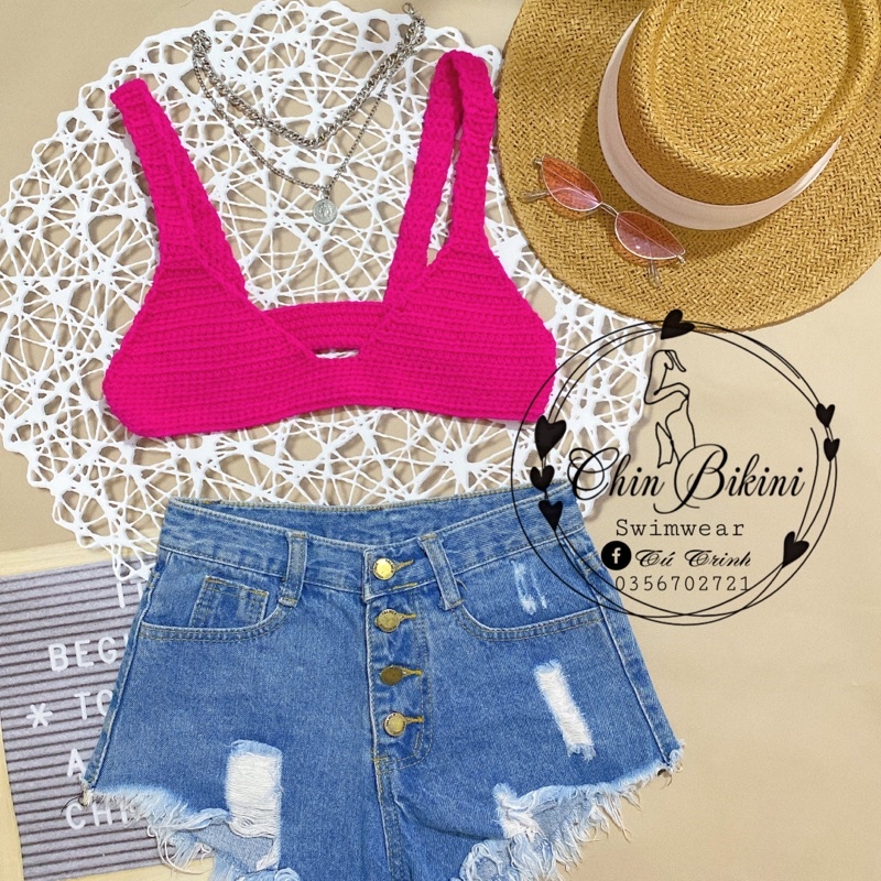 Áo croptop khoe dáng