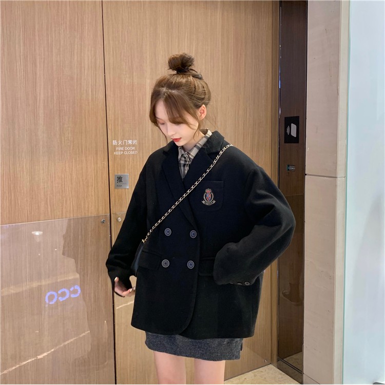Áo khoác blazer nữ màu đen dáng rộng phong cách học sinh A00218 | BigBuy360 - bigbuy360.vn