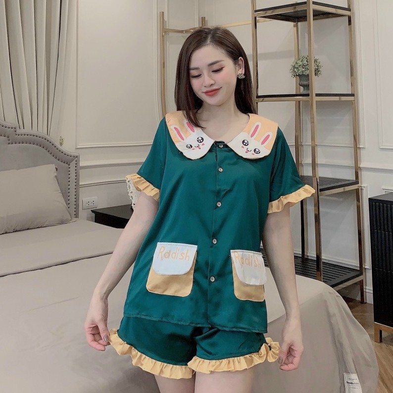 Đồ ngủ Vic's tay ngắn quần cộc lụa Latin kiểu pijama- Bộ đồ mặc nhà hoạ tiết sang trọng L210