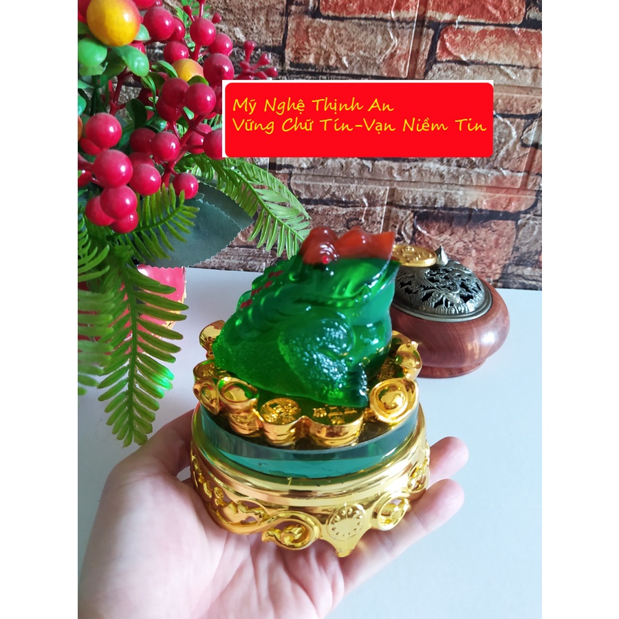 Thiềm thừ chiêu giữ tài lộc đế xoay màu xanh ngọc