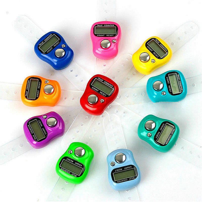 Máy đếm số đeo tay mini màn hình LCD màu sắc ngẫu nhiên