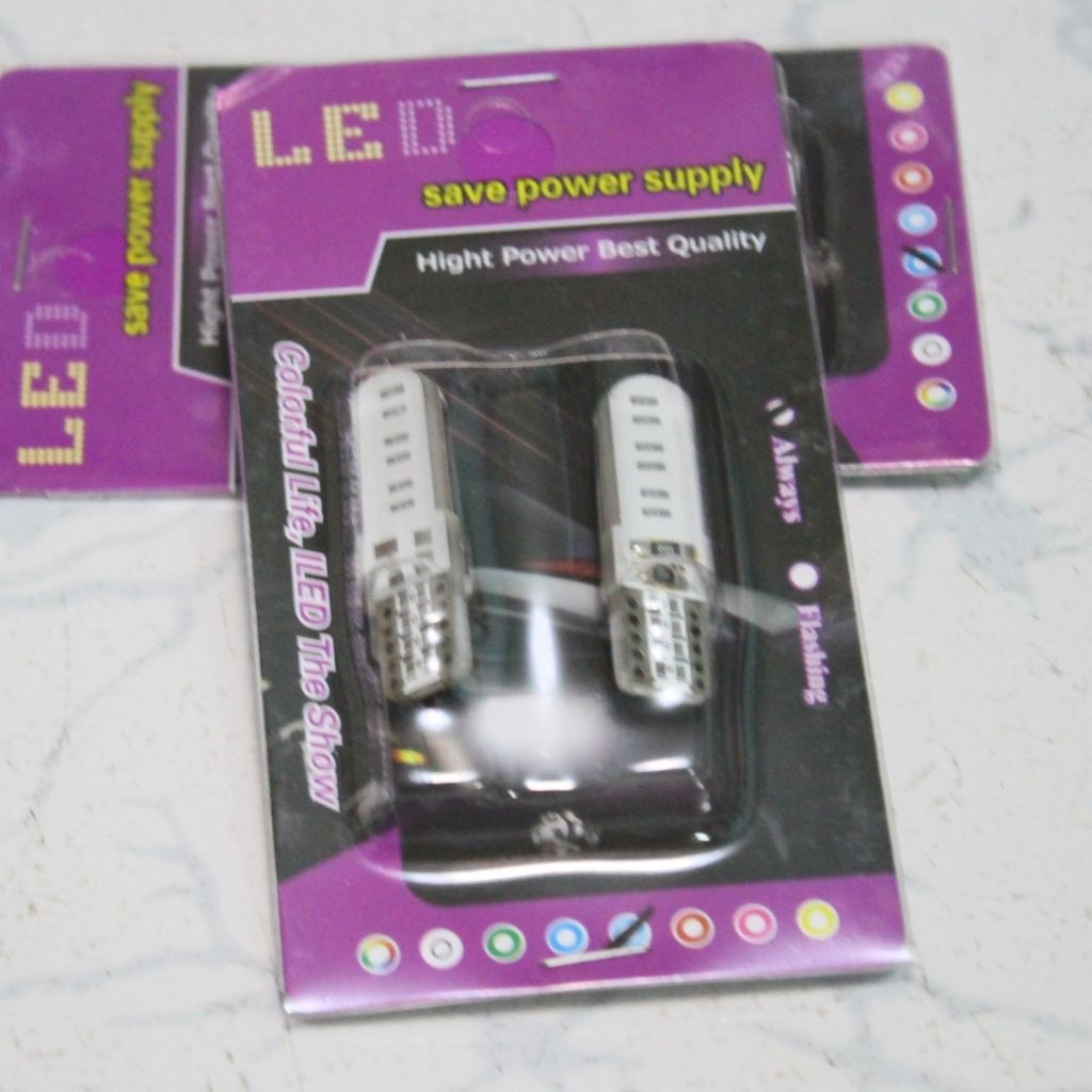 Bóng LED T10 đèn xi nhan, đèn demi xe máy ô tô 10 chip smd sử dụng hầu hết cho tất cả các dòng xe ô tô xe máy