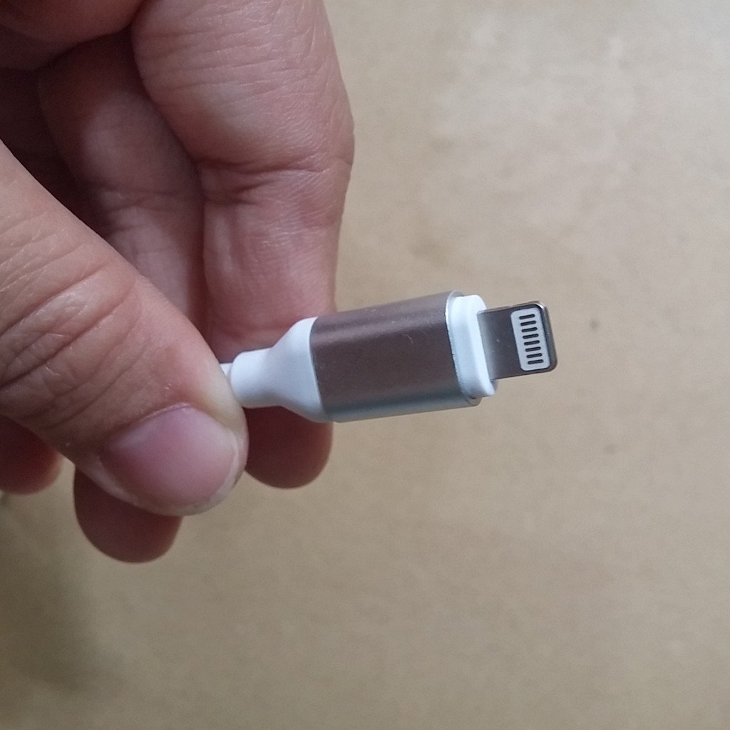 Cáp lightning to HDMI và VGA có âm thanh FULLHD - P32 hỗ trợ ios 13.7