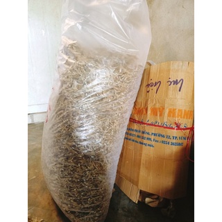 CÁ CƠM KHÔ ĐẶC BIỆT ( không mặn)