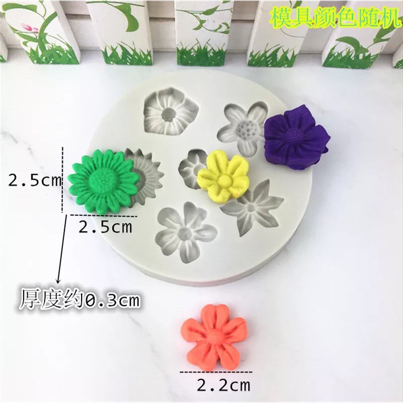 Khuôn rau câu 4D silicone Hoa nhí hỗn hợp Mã SG1108