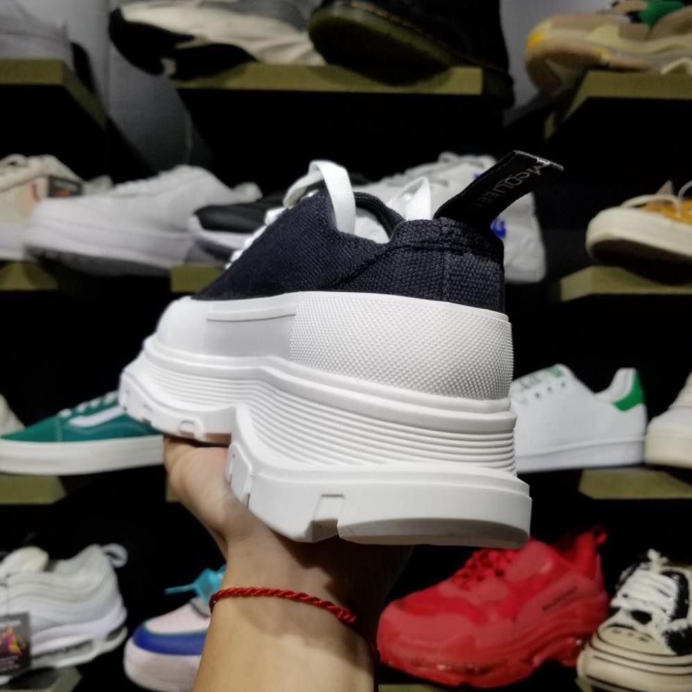 Giày sneaker 𝐌𝐜 𝐪𝐮𝐞𝐞𝐧 đen đế bánh mì mới nam nữ full box