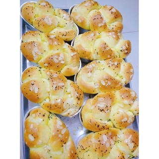 HCM - SHIP HOẢ TỐC TRONG NGÀY - Bánh mì hoa cúc hạnh nhân 300g, bánh mì nho dừa 300g, bánh mì sandwich lát, Paparoti