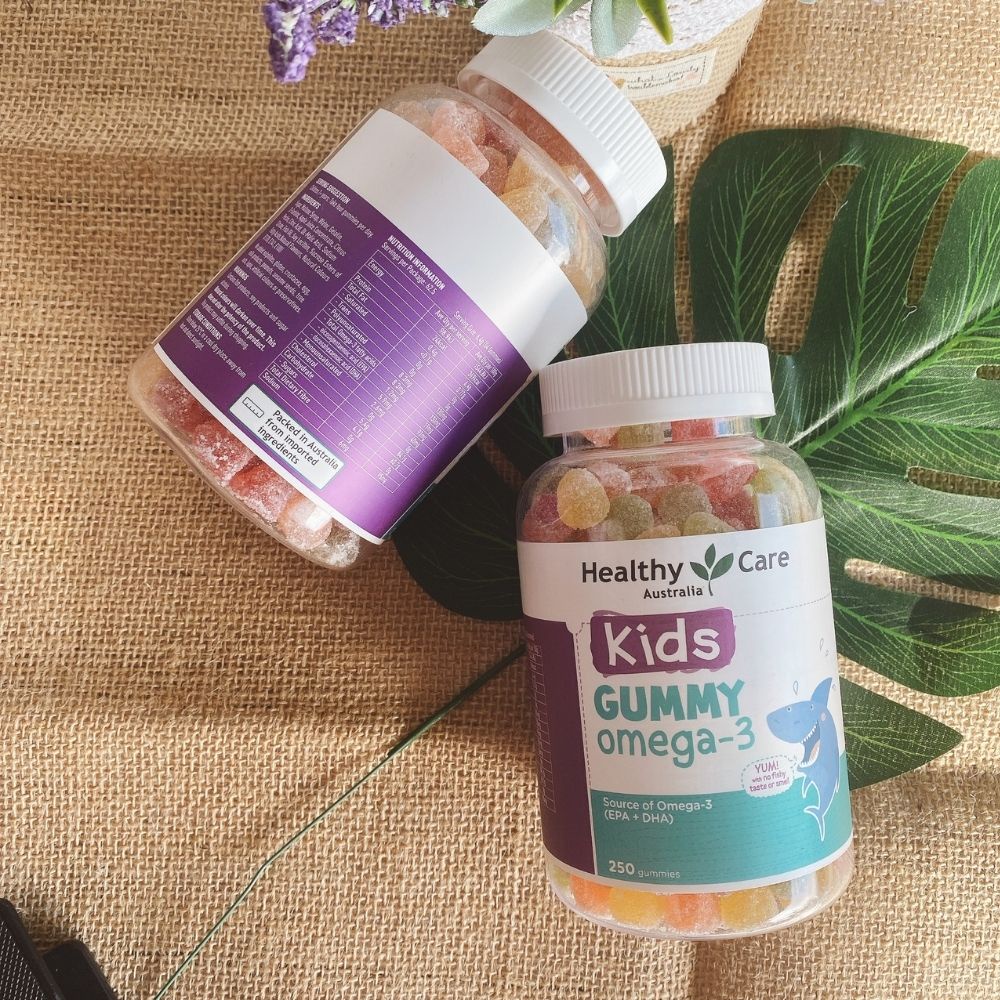 Kẹo dẻo Kids Gummy Multivitamin và Kids Gummy Omega 3 200v chính hãng Healthy Care Úc cung cấp đầy đủ dưỡng chất cho bé