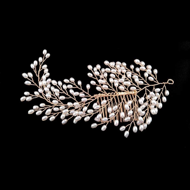 Lược cài tóc thiết kế sang trọng quý phái cho cô dâu