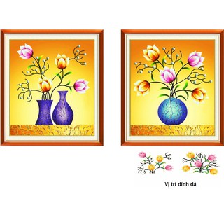 Tranh đính đá hoa treo cầu thang