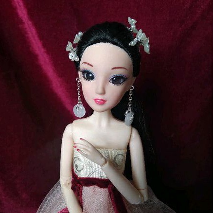 Bông tai búp bê  p16