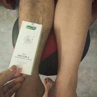 Tẩy lông vĩnh viễn nách. Bikini râu .tay chân luon nha .khách oi .hộp xài dc 2.3tháng  không dùng sản phẩm khi bi đỏ ngứ