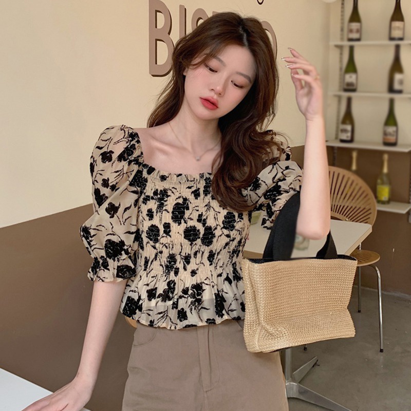 Áo Kiểu Tay Phồng Ngắn Cổ Vuông Dáng Ôm Thời Trang Mùa Hè Xinh Xắn Cho Nữ