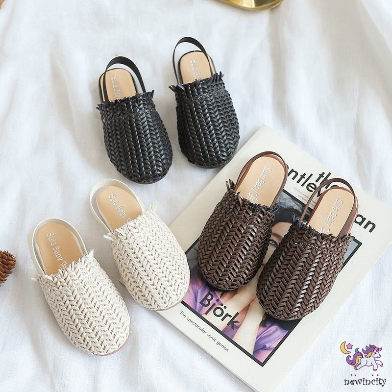 Xăng đan Kiểu Hàn Quốc Xinh Xắn Cho Bé Gái