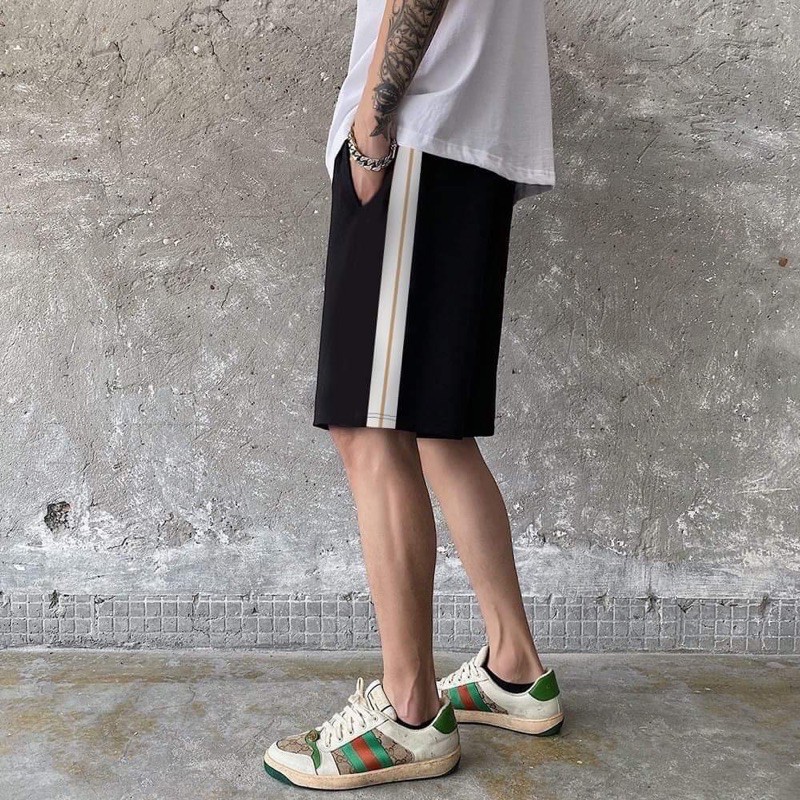 Quần short nam kẻ sọc unisex chất liệu cao cấp, thoáng mát, không bai xù cho mùa hè | BigBuy360 - bigbuy360.vn