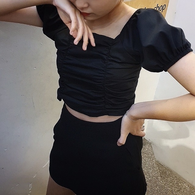 Áo croptop nhún 2 bên bẹt vai 3 màu