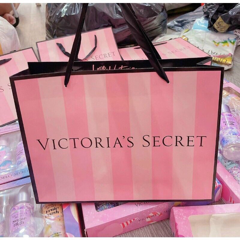 Set 4 chai body mist Victoria Secret + túi giấy - BST hương kẹo siêu hot 125ml