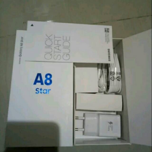 Hộp Đựng Tai Nghe Samsung A8 Star
