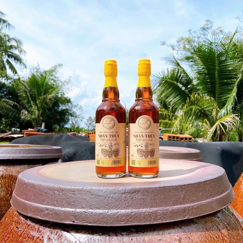 Nước mắm Chân Thật NHÂN THUỲ 500ml