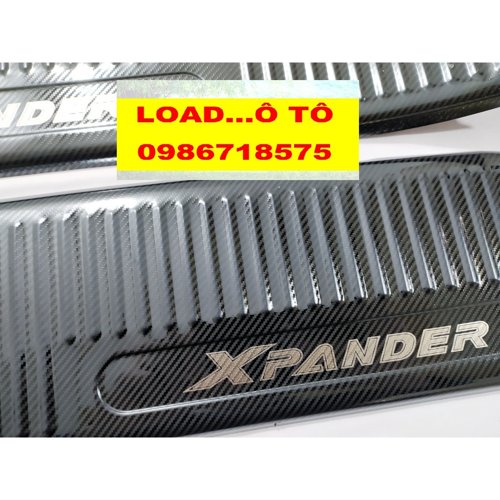 Ốp Bậc Cửa, Nẹp Bước Chân Chân Trong Ngoài Xe Xpander 2022-2018 Mẫu Vân Carbon cao Cấp