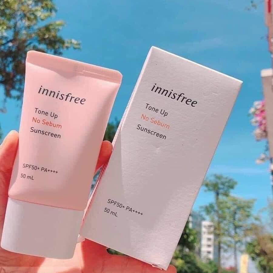 Kem chống nắng kiềm dầu và nâng tông da innisfree Tone Up No Sebum
