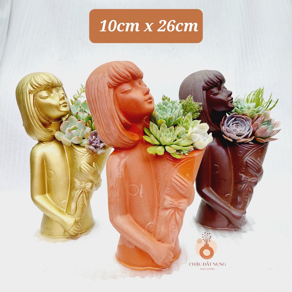 Chậu đất nung, Chậu sen đá - Cô gái Maria, đường kính miệng 10cm, chiều cao 26cm