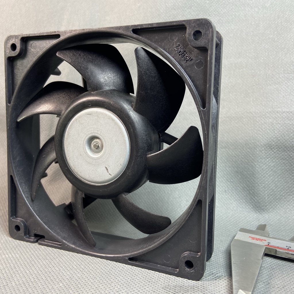 Quạt 12 cm, SANYO 12V 0.31A  San Ace 120, 9G1212P4H06 GIÓ TỐT