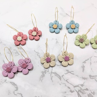 BÔNG TAI NỮ TÍNH ĐẤT SÉT, MẪU HOA KHOEN TRÒN, FORM ĐEO TÒN TEN- BY EVIANSTUDIO