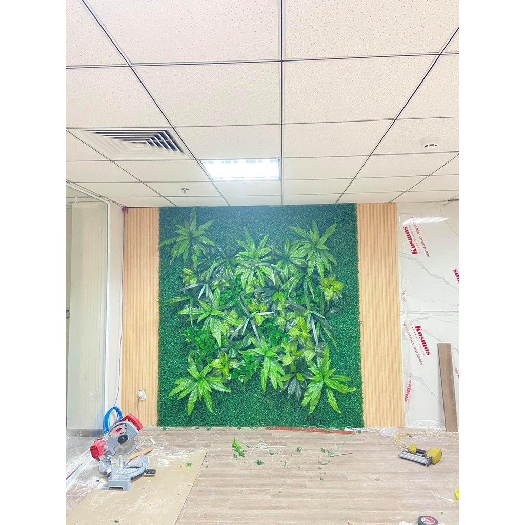 Cành lá điểm nhỏ trang trí decor nghệ thuật.