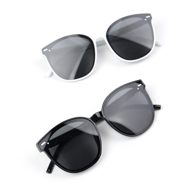 Kính mát chống tia UV dành cho bé