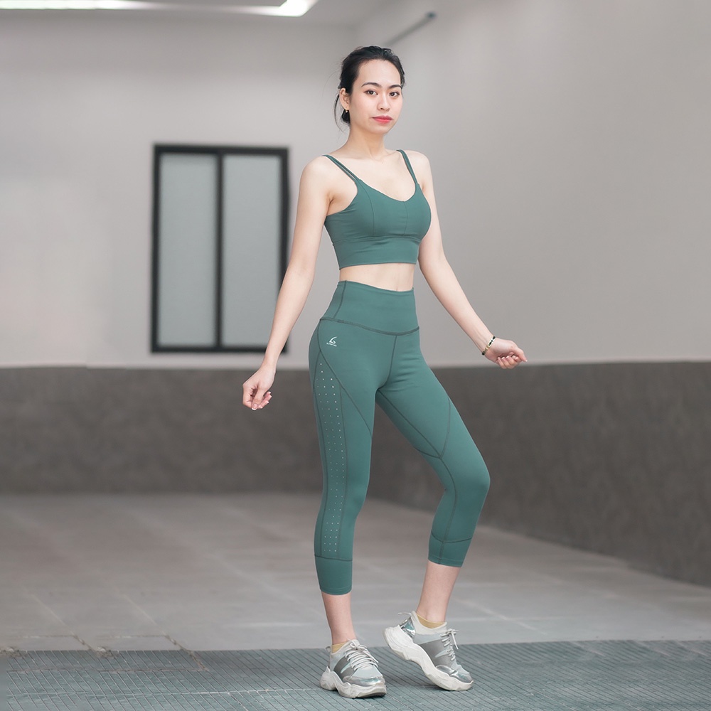 Bộ đồ tập Gym, yoga Quần Lửng Laze và Áo bra thể thao 4 dây hàng mới về thumbnail