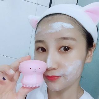 Cọ rửa mặt massage bạch tuộc