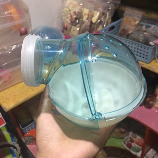 Nhà tắm gắn lồng size lớn