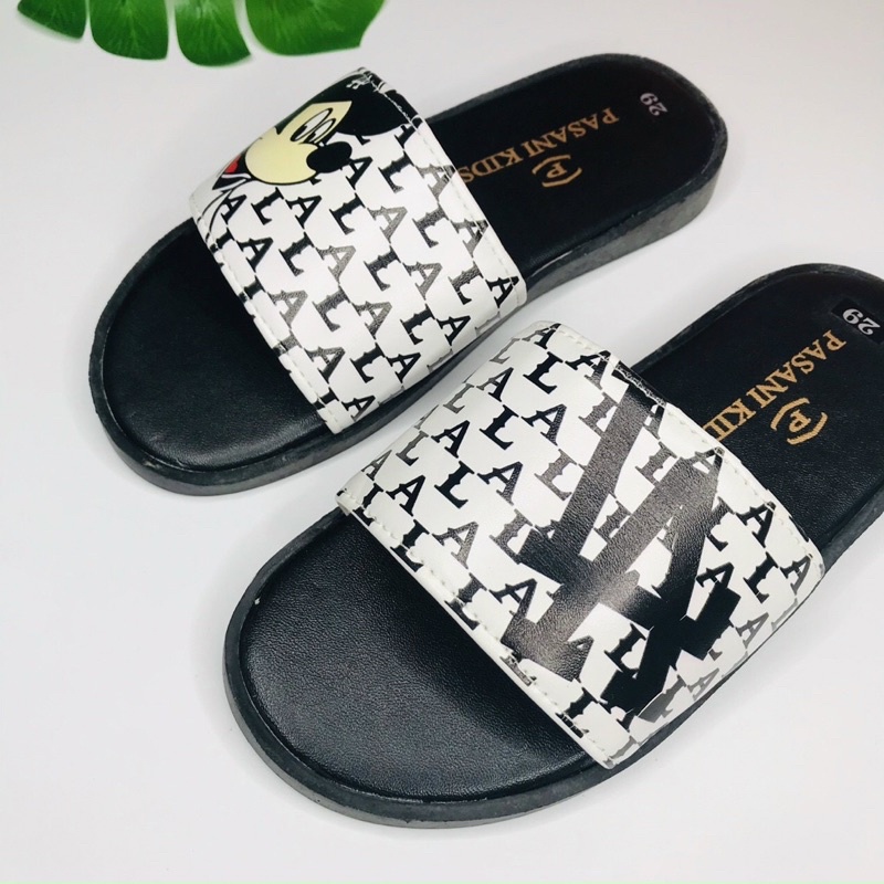 [xả] dép lê trẻ em mkeey