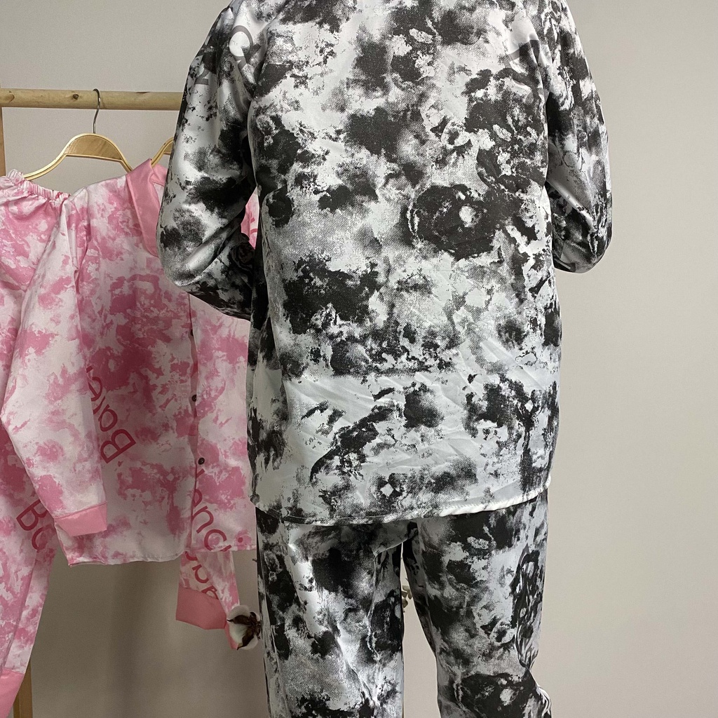 Bộ đồ ngủ hoa văn siêu đẹp tay dài quần dài cổ bèo, pijama chất kate giặt không phai, không nhàu (ảnh shop chụp) | BigBuy360 - bigbuy360.vn