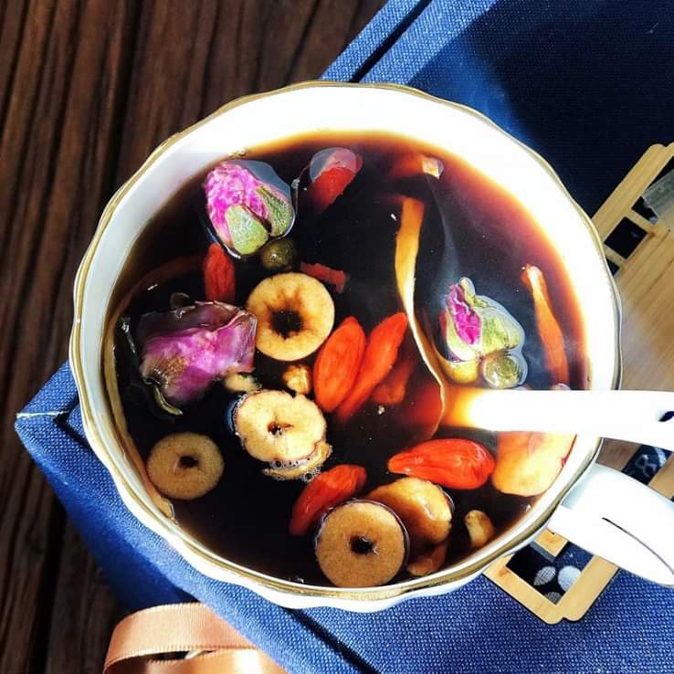 đường nâu hoa viên  tứ vị đặc biệt tốt sức khỏe 1 viên dùng thử