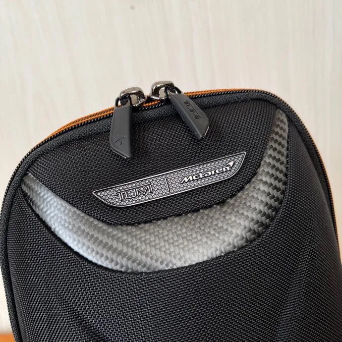Túi Đeo Ngực Chống Thấm Nước Tumi 373005Túi Xách McLaren co Bằng Sợi carbon Sức Chứa Lớn