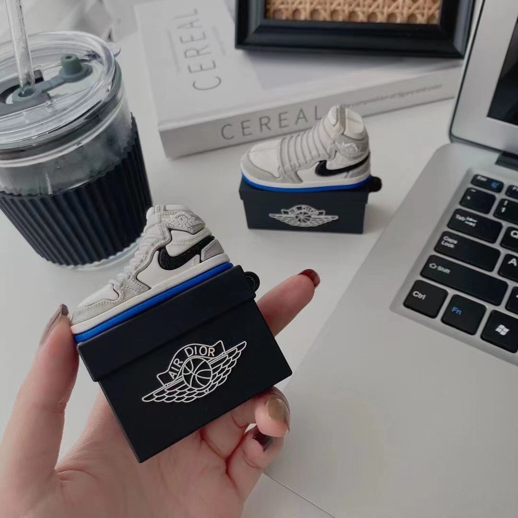 Vỏ Bảo Vệ Hộp Đựng Tai Nghe Airpods 1 / 2 Hình Hộp Giày Dior & Jordan Độc Đáo Apple | BigBuy360 - bigbuy360.vn
