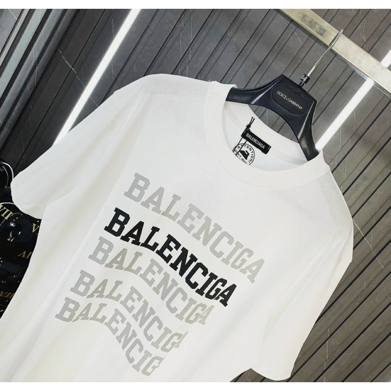 Áo phông thời trang hai mầu trắng đen có họ tiết in logo, Áo cộc tay cổ tròn phong cách giới trẻ cotton btshop từ45-75kg