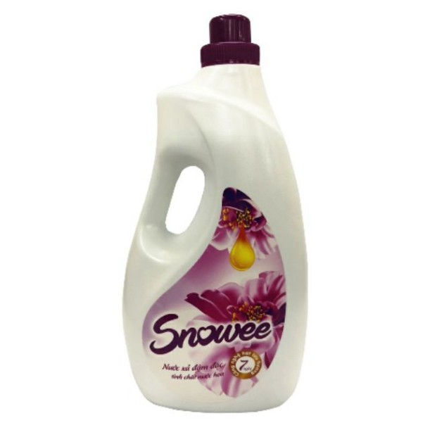 Nước xả vải đậm đặc Snowee - 1.8kg