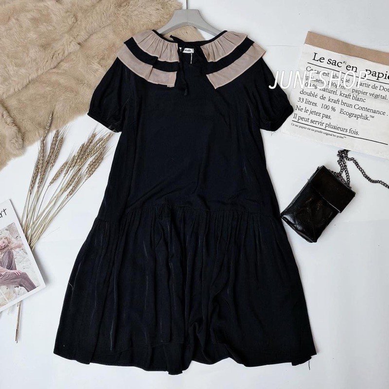 BÁN SỈ VÁY SUÔNG ĐEN ĐUÔI CÁ CỔ BÈO 2 LỚP MÀU BE CHO NỮ | BigBuy360 - bigbuy360.vn