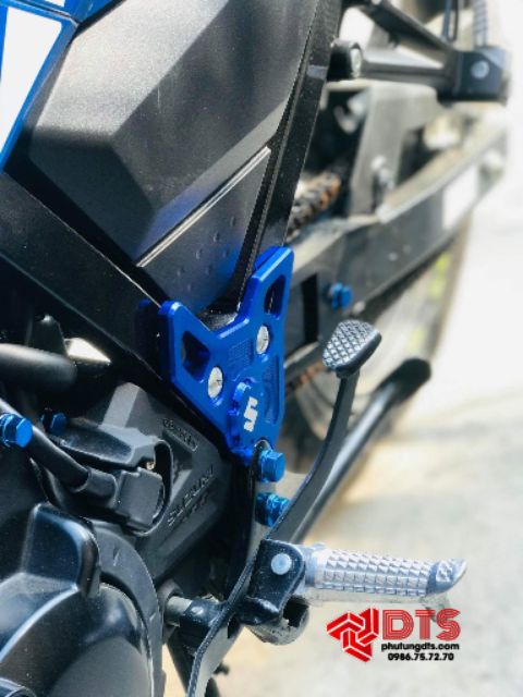 Cặp nẹp sườn gắn cho Suzuki Raider Fi - Satria Fi - Màu xanh