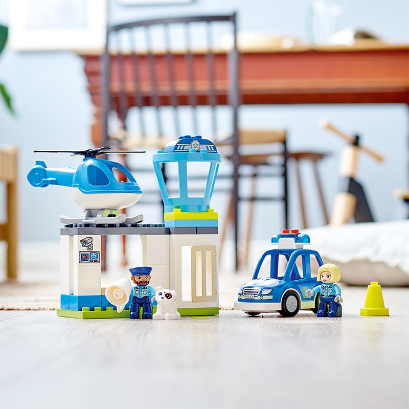 Đồ Chơi LEGO Duplo Trạm Cảnh Sát Và Trực Thăng 10959 (40 chi tiết)