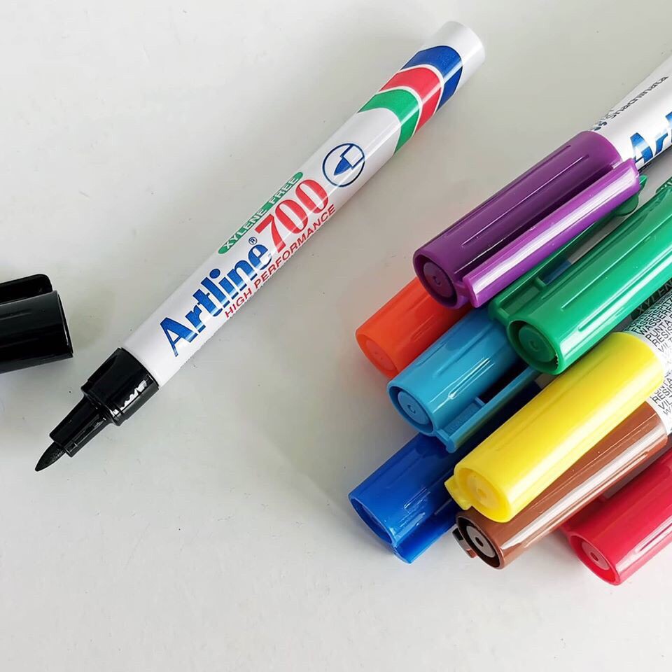 Bút lông dầu nét nhỏ 0,7mm/ Bút thông dụng Artline EK-700 Permanent Marker nét 0,7mm