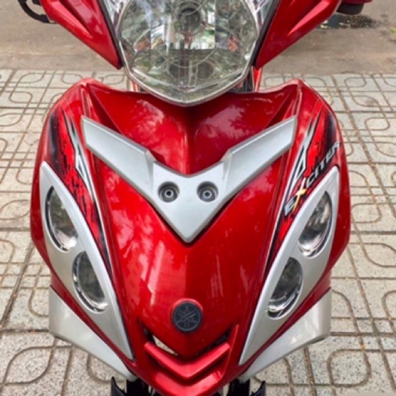 Chữ V mặt nạ Exciter 2010 / Ex nhỏ