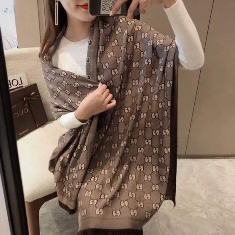 Khăn Choàng Cổ Gấm phong cách Hàn Quốc